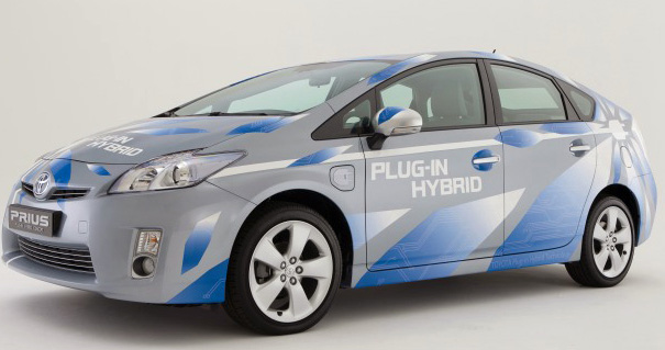 toyota-plug-in-prius