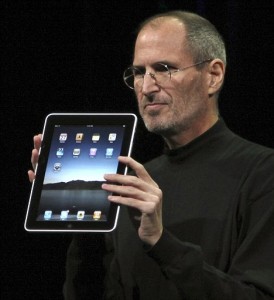 steve-jobs-ipad-274x300