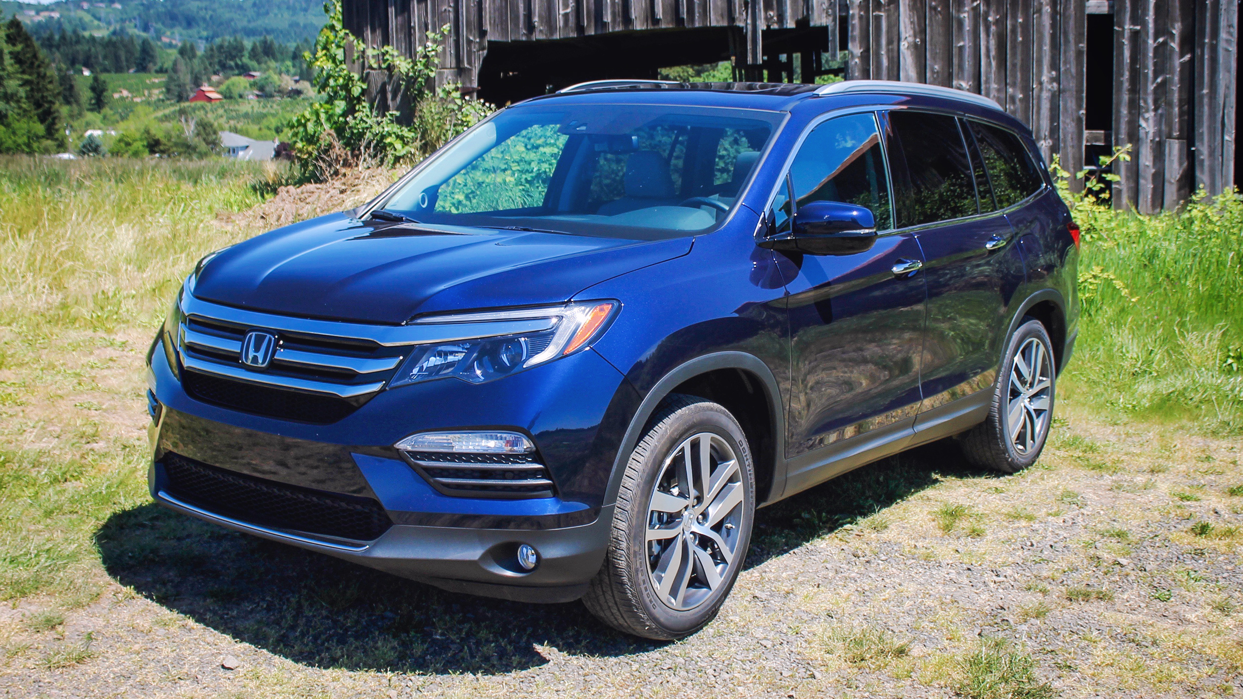 2016 car awards honda pilot