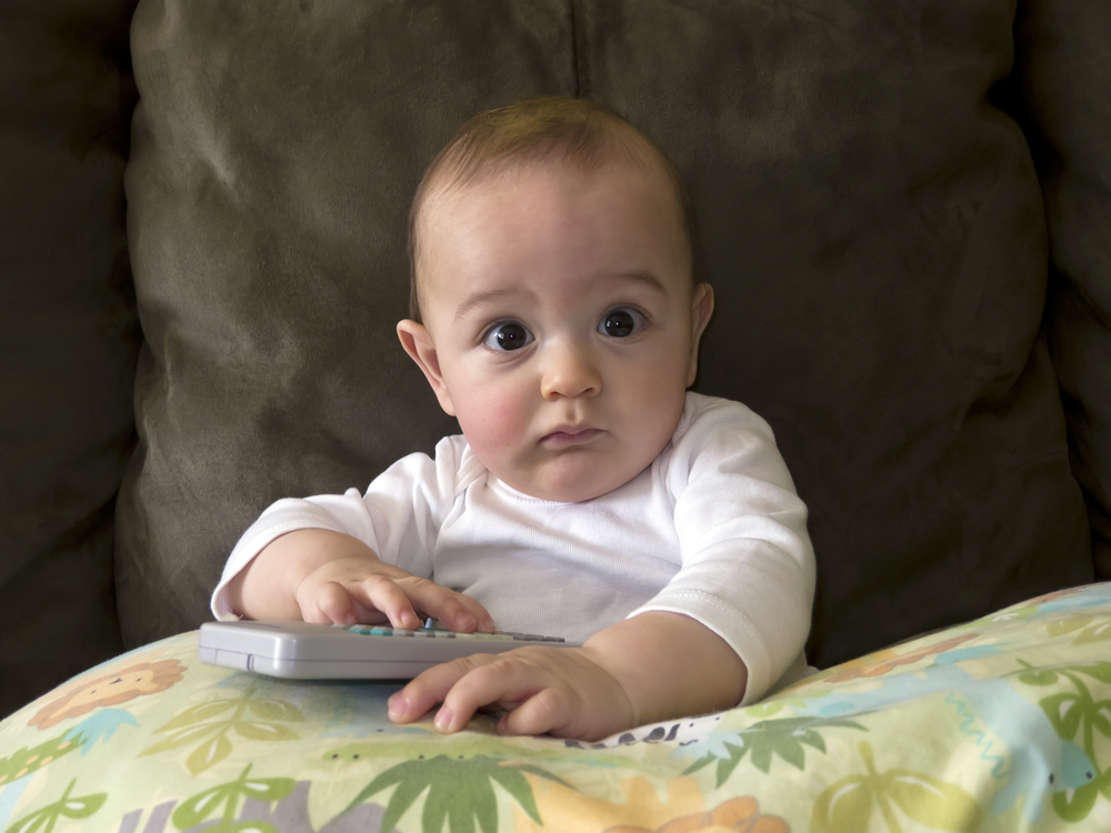 baby-TV-shutterstock