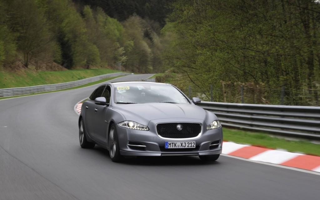 Jaguar XJ Supersport motion view Nurburgring