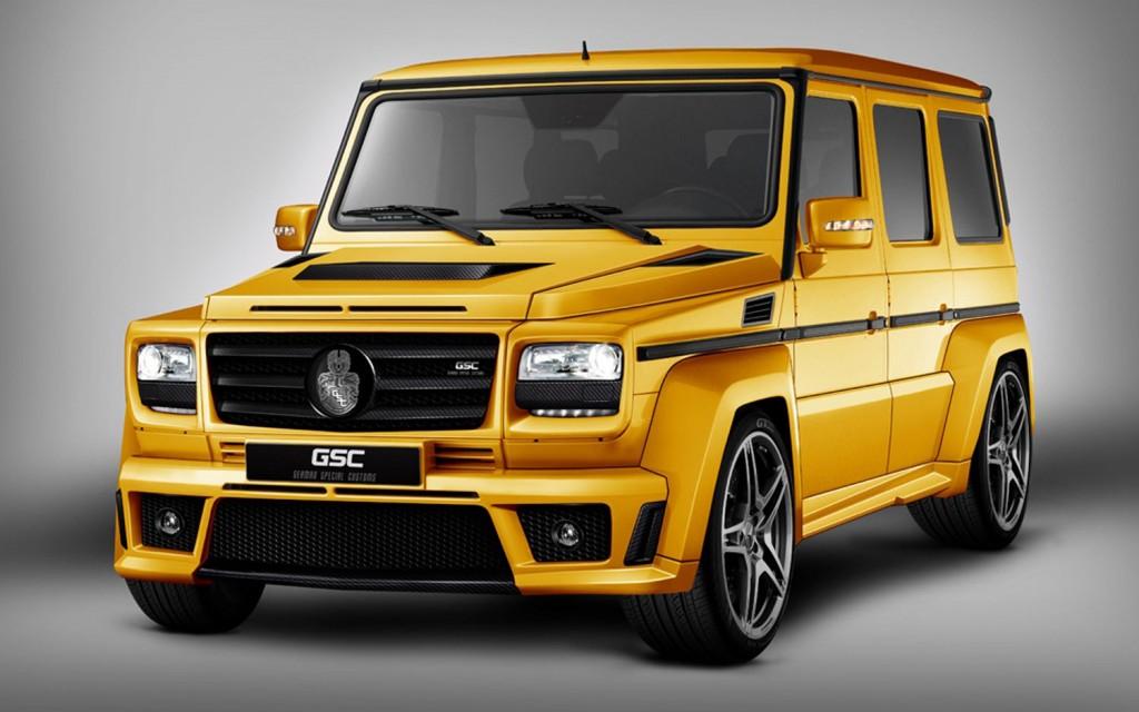 GoldStorm Mercedes G-Class front three-quarter