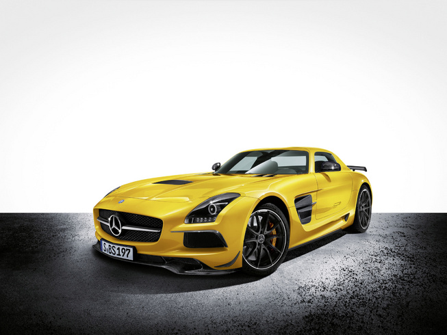 Mercedes-Benz SLS AMG Black Series front three quarter view