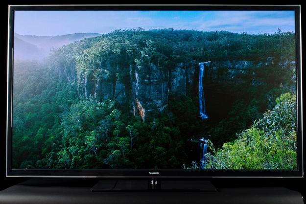 panasonic viera tc p50st60 review front