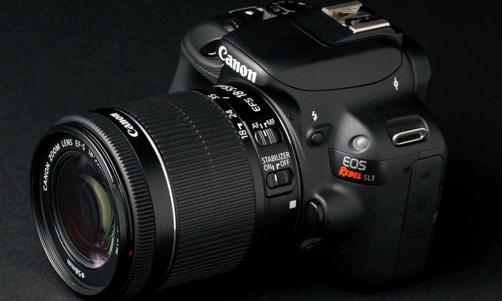 Canon Rebel SL1 front angle