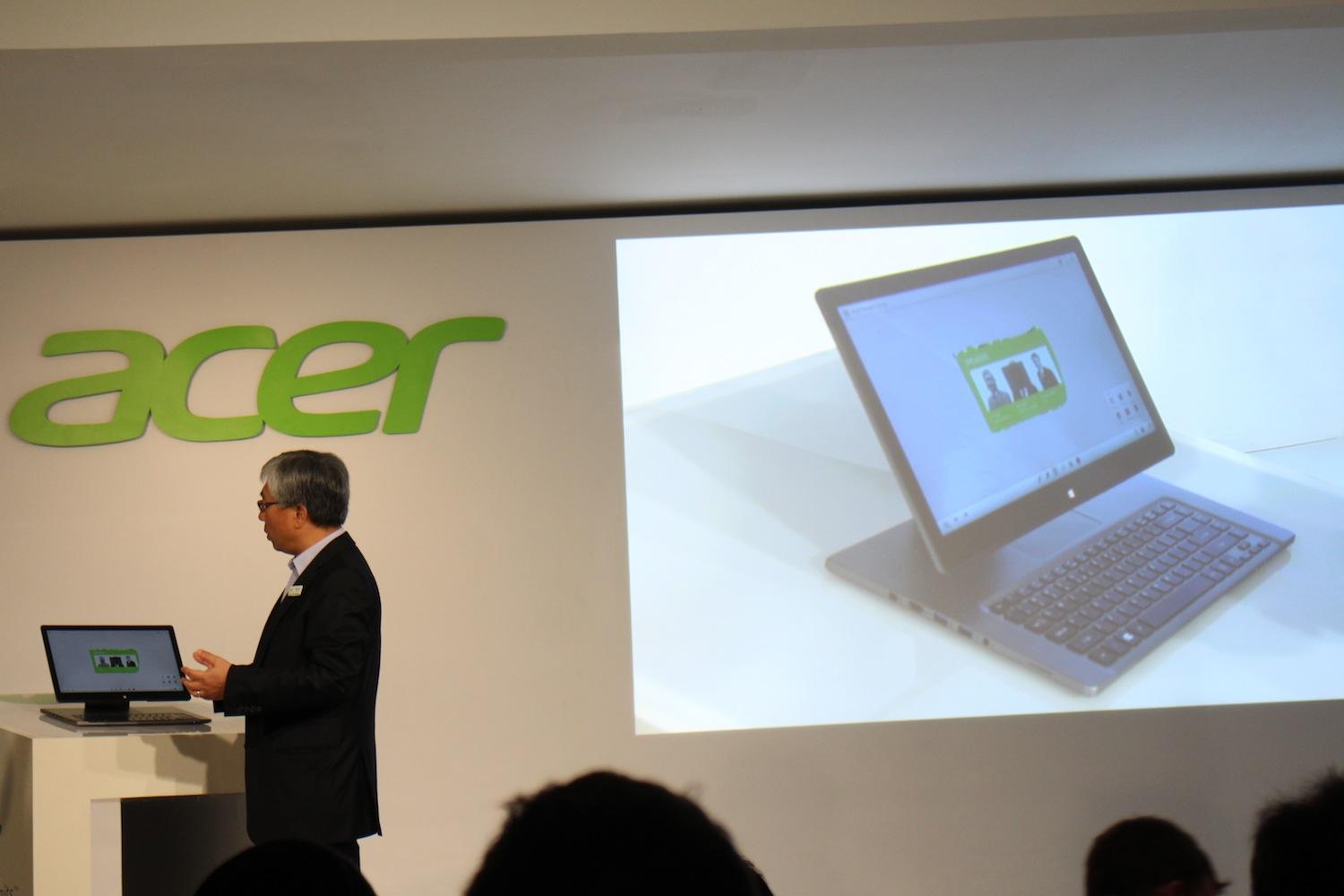 Acer Aspire R7