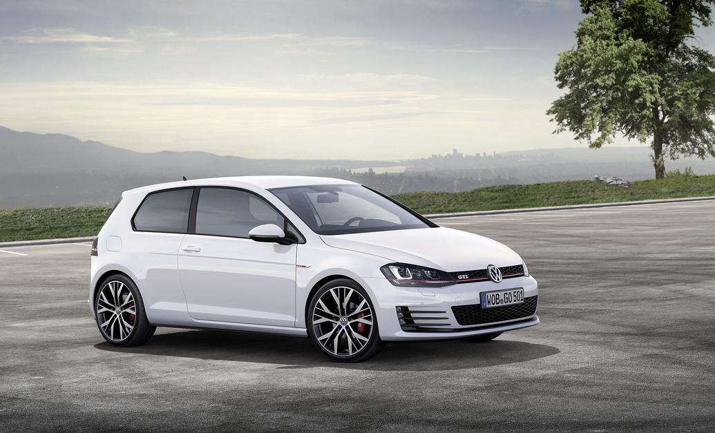 2014 Volkswagen GTI white