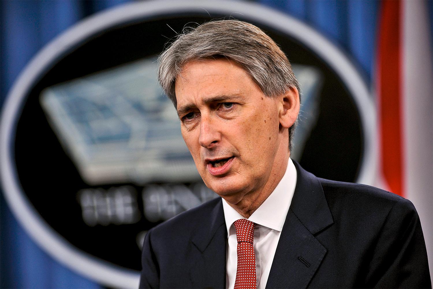 uk to create new cyber defense army secretary philip hammond