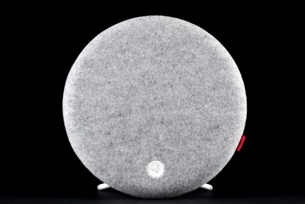 Libratone speaker front