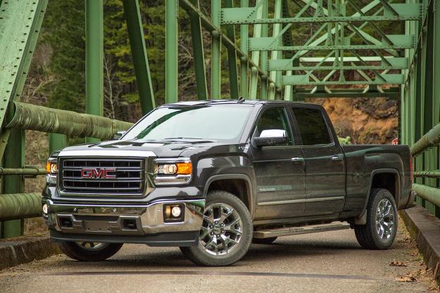 2014 GMC Sierra 1500 4WD front angle