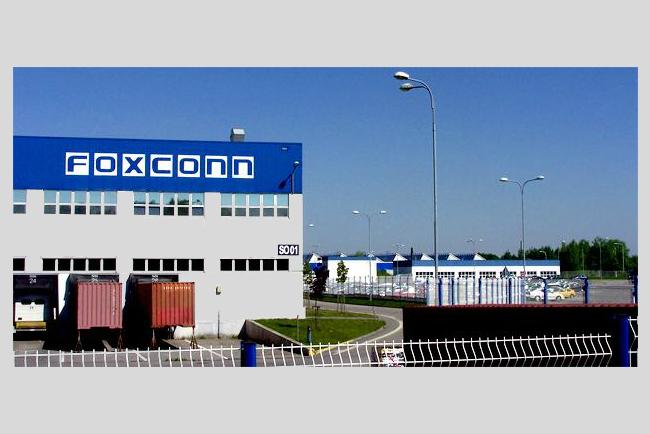 foxconn wearable tech plan