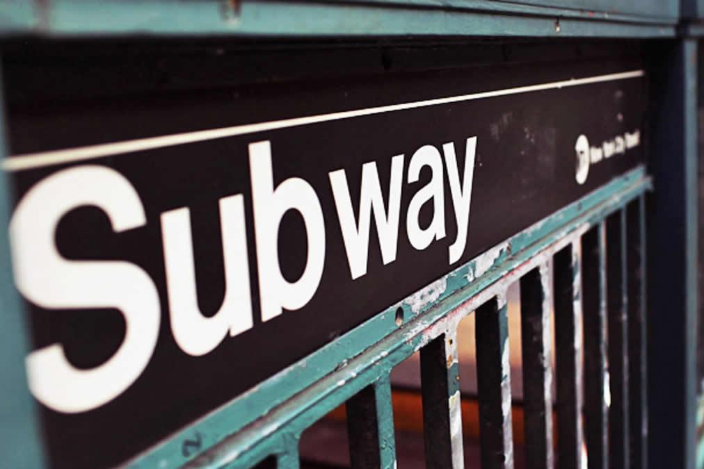 subway-entrance-nyc