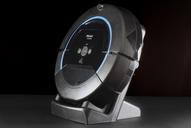 iRobot Scooba 450 front angle