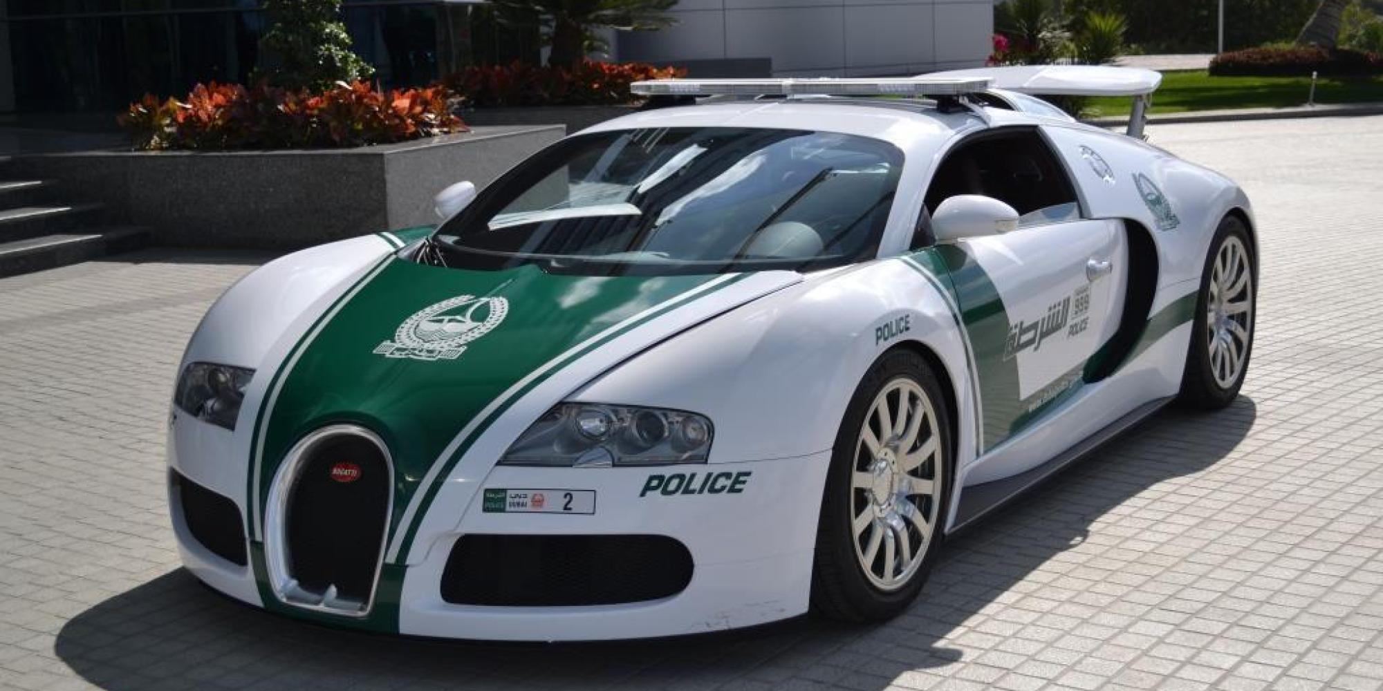 dubai police shows off its supercar fleet in new video bugatti veyron