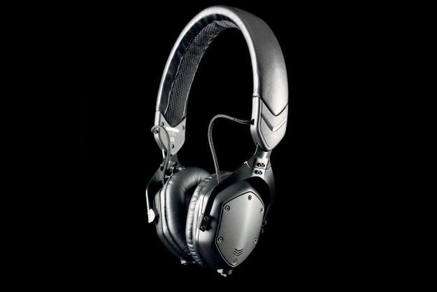 VModa XS front angle