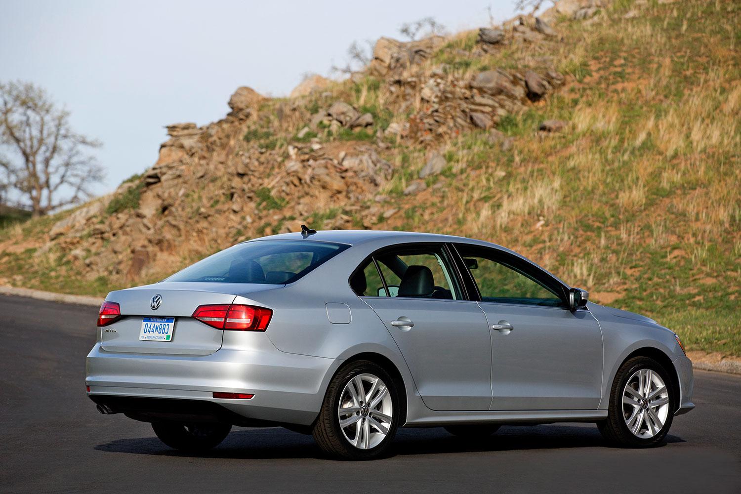 2015 Volkswagen Jetta 2