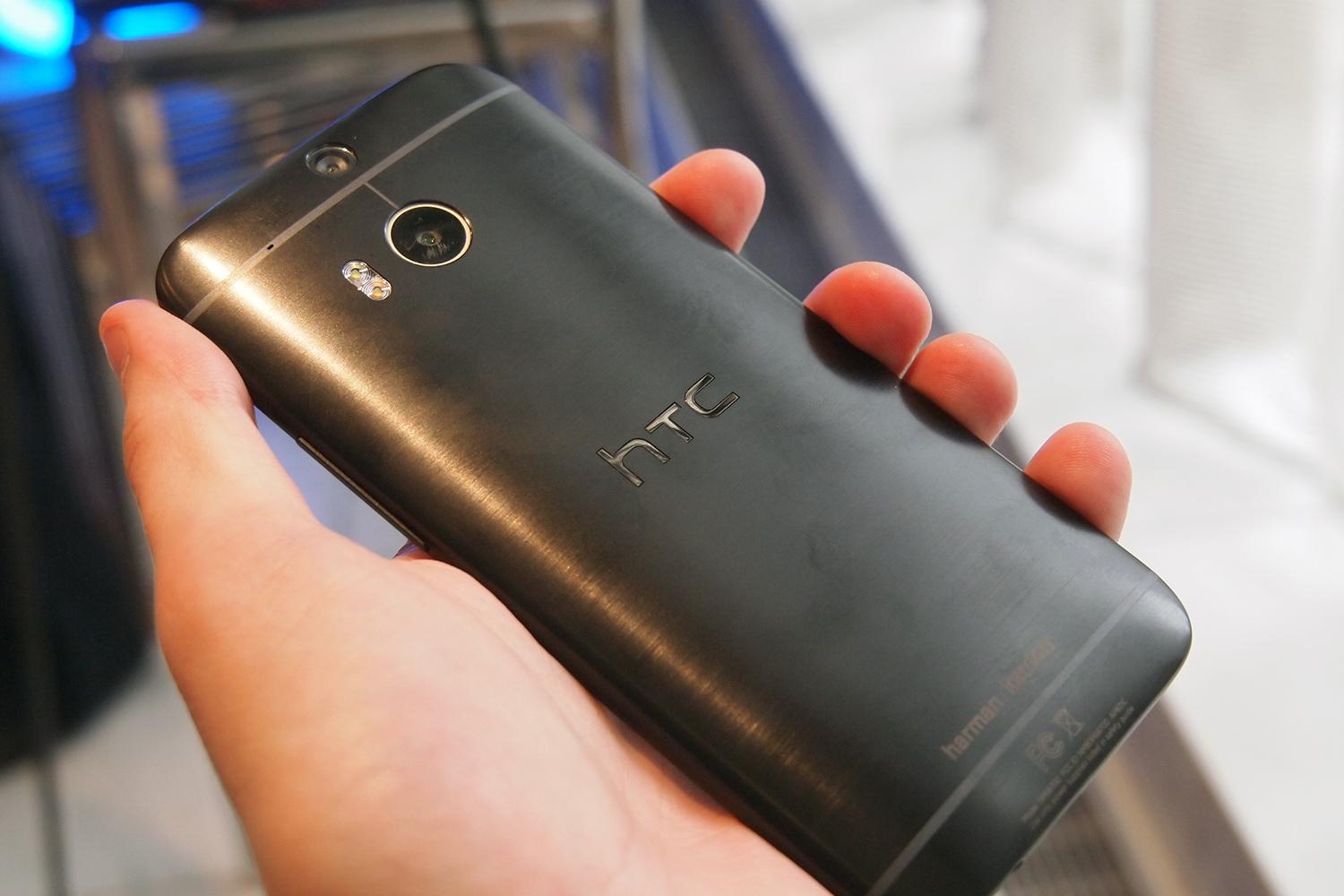 HTC One M8 Harman Kardon Edition rear