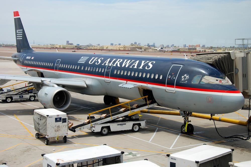 us airways says sorry after tweeting porn image to disgruntled flier