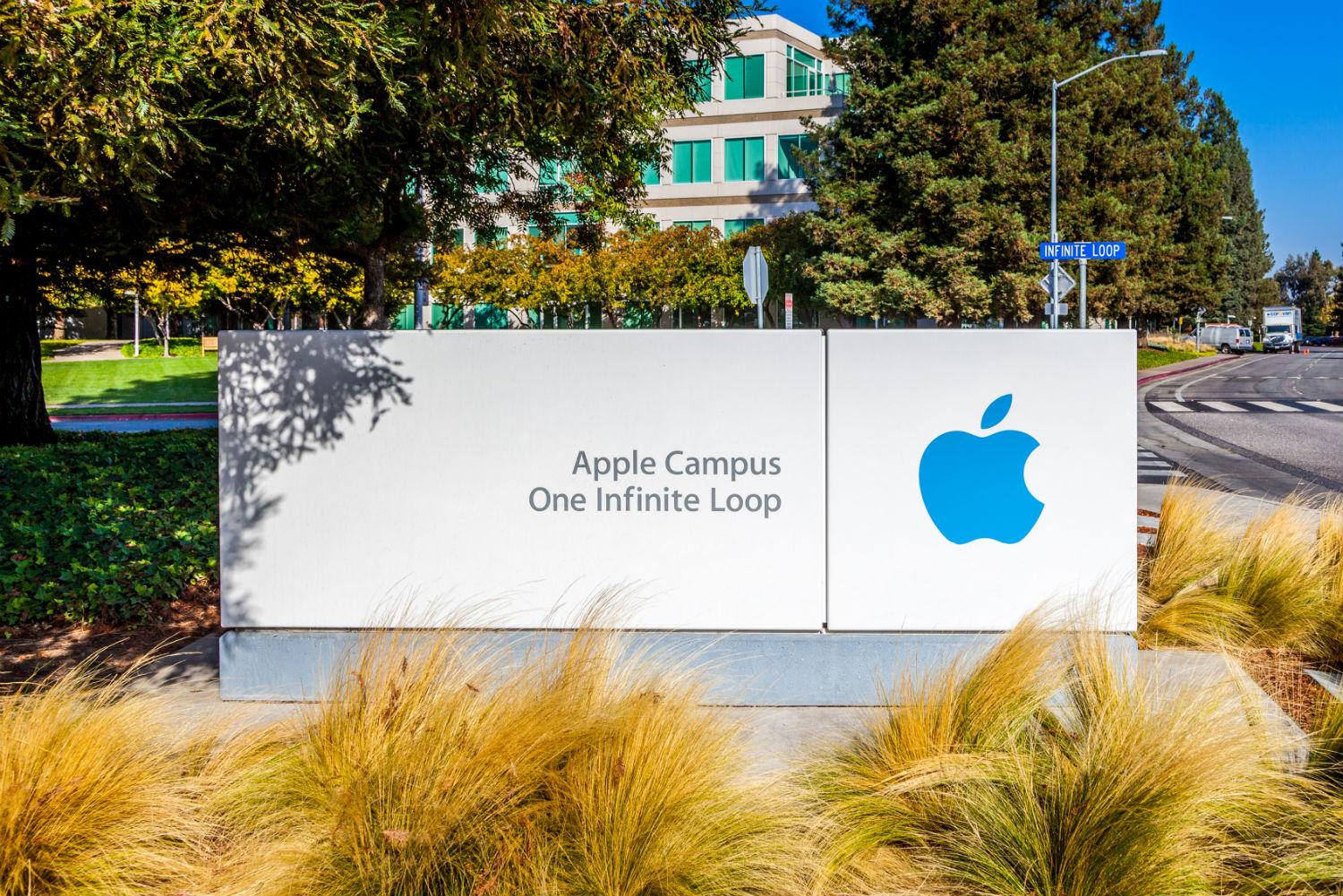 apple ad team 1000 creatives campus edit