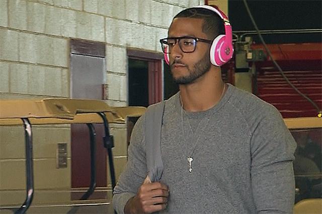 colin kaepernick fined 10k beats bose battle nfl sidelines for pink