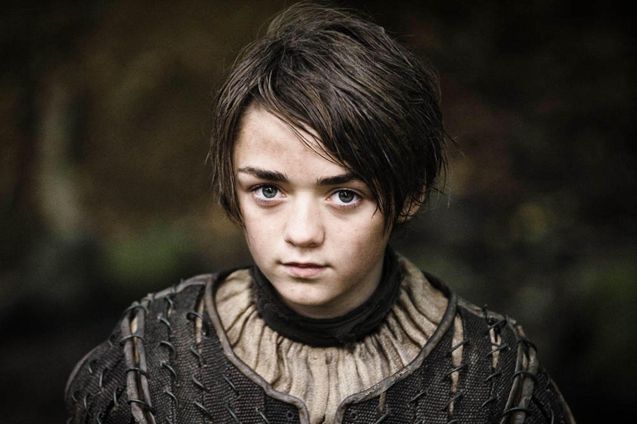 maisie williams says last us movie deal looking good arya stark