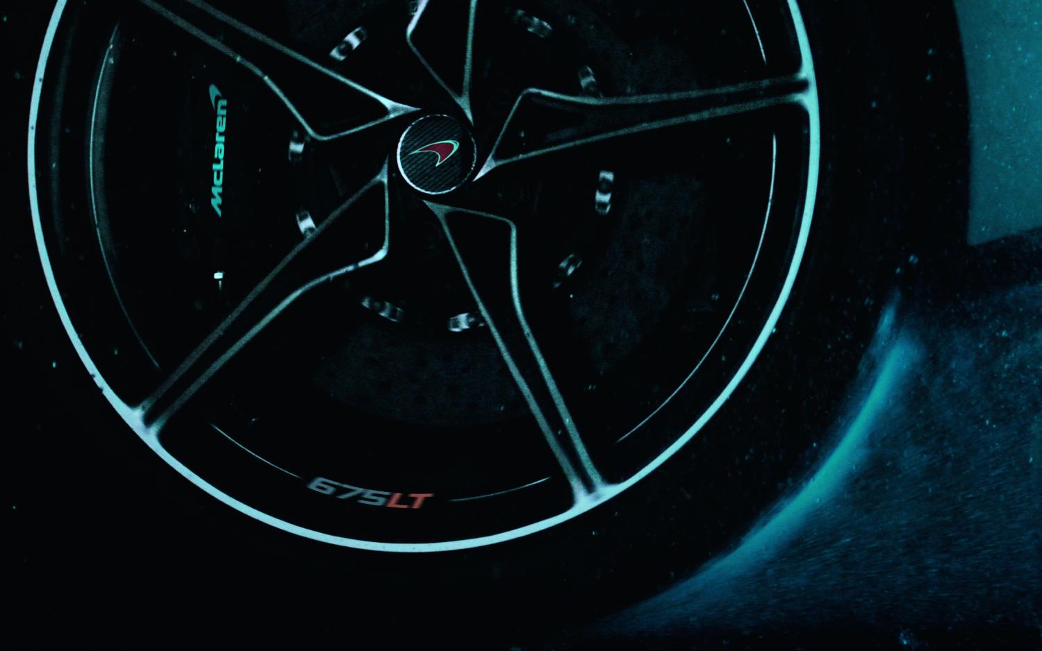 McLaren 675LT teaser