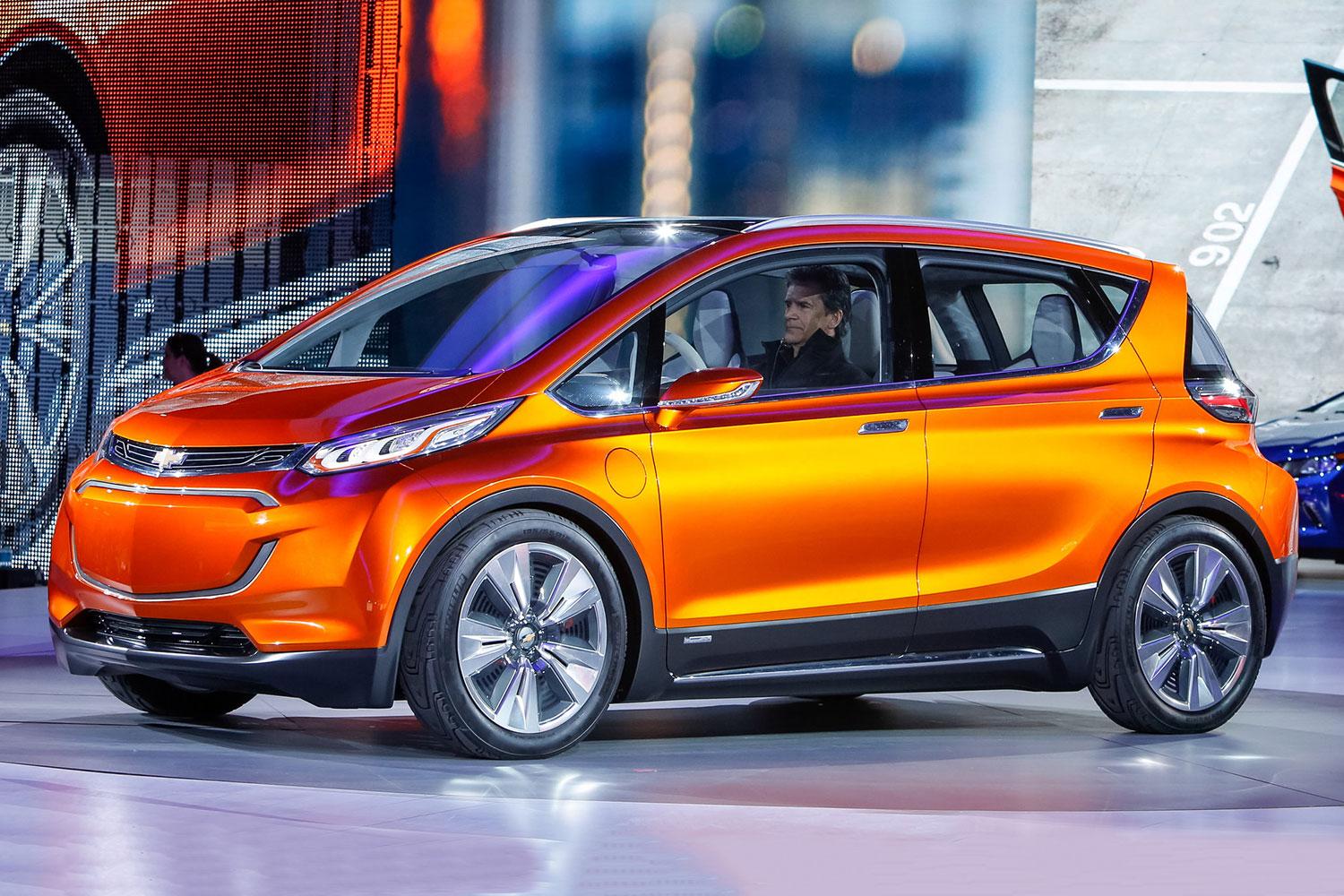 chevrolet bolt ev production version to debut at ces 2016 concept 003