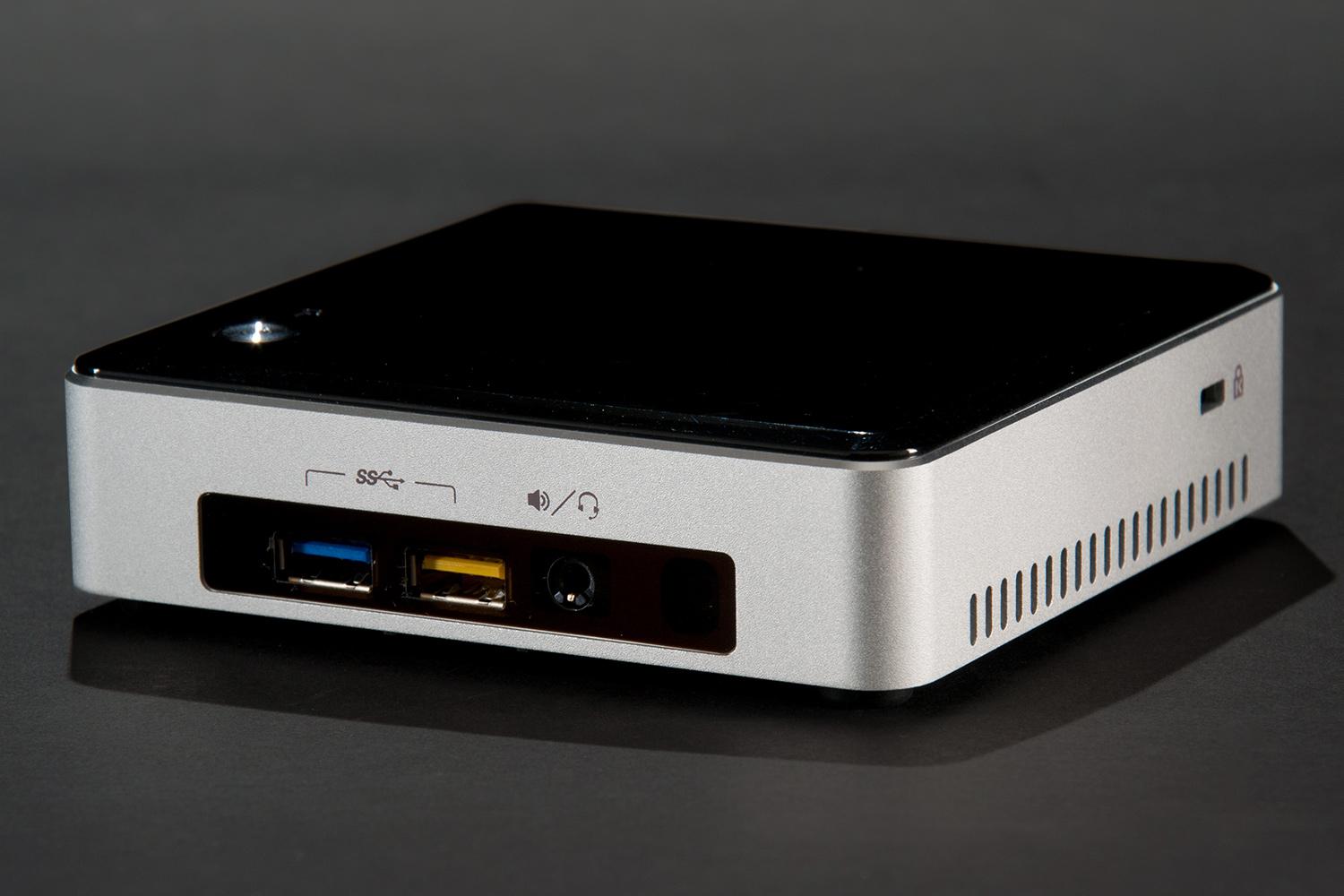 Intel NUC Core i5 NUCi5RYK mini PC review front