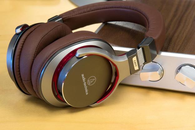 Audio Technica MSR7 hero