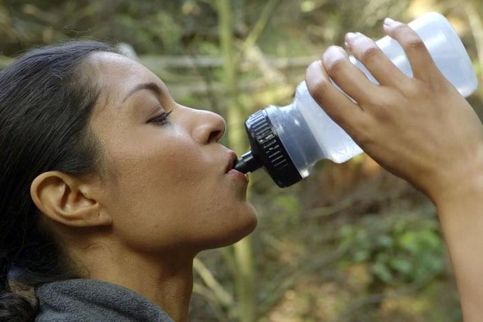 never buy bottled water liquiditys naked bottle top filter drinker