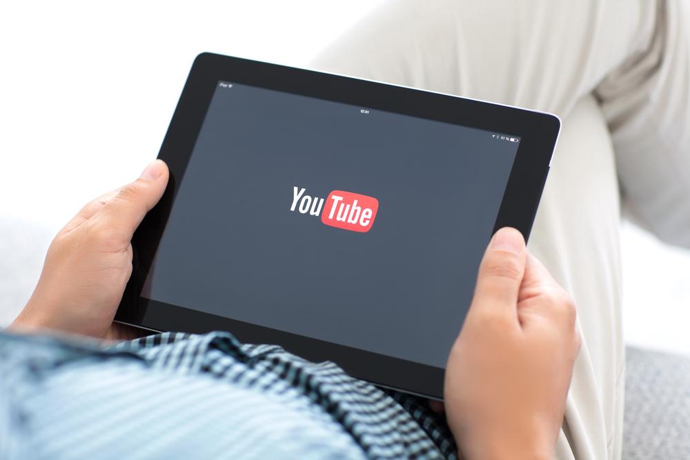 youtube videos 2015 popular on a tablet