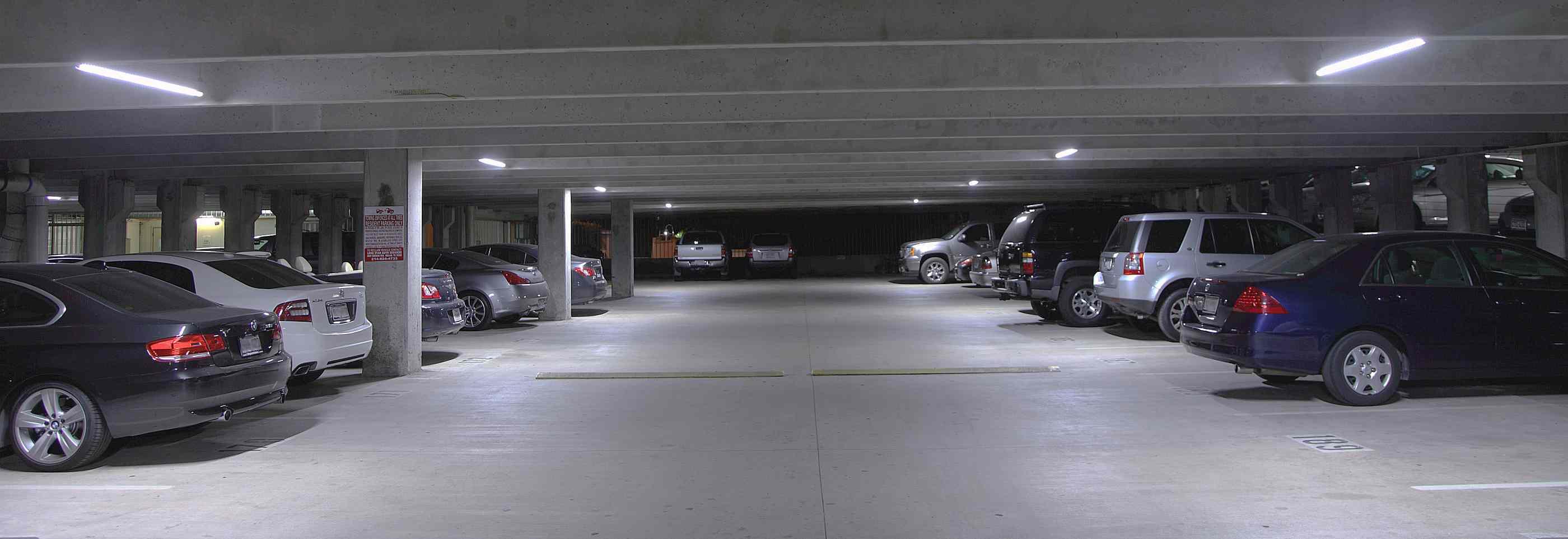 Parking garage