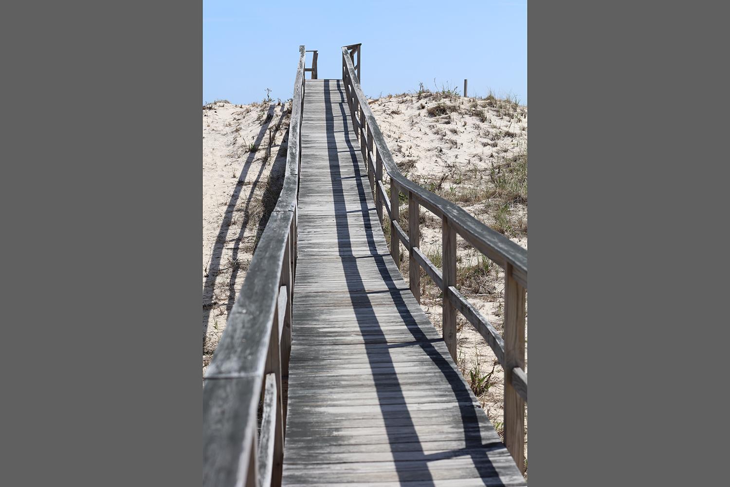 canon eos 5ds hands on sample beach walkway