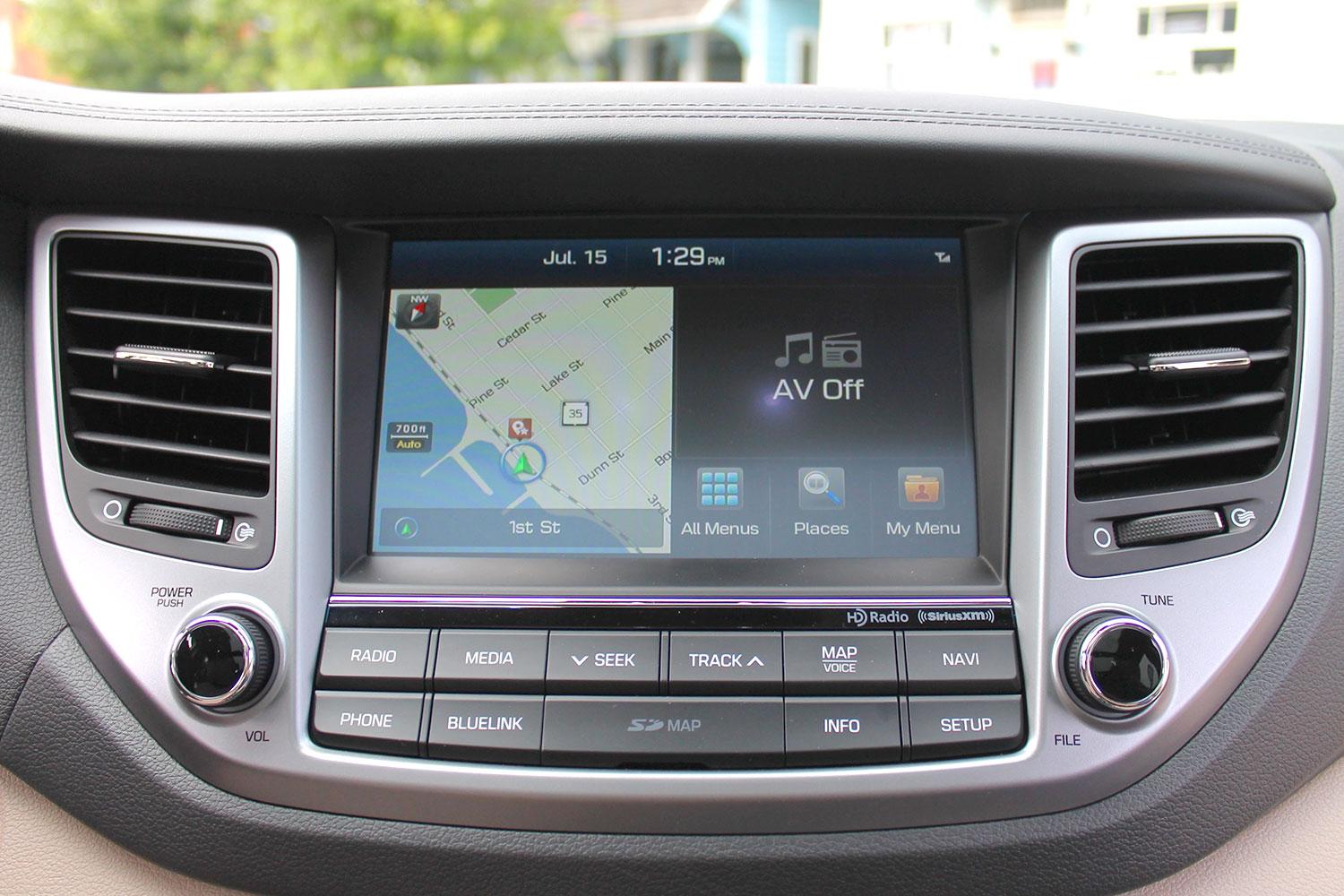 2016 Hyundai Tuscon Limited navigation