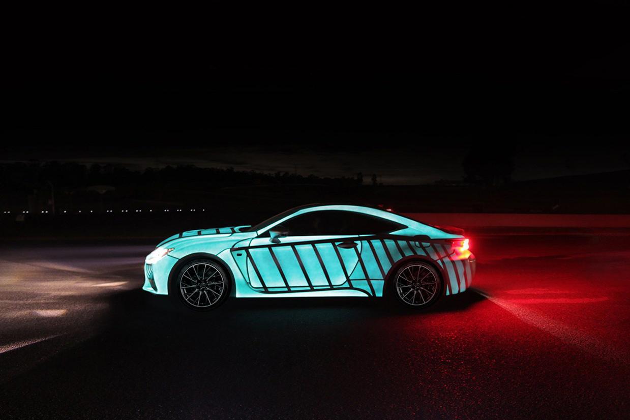 lexus rc f glowing heartbeat paint job pictures video techly lumilor coupe 3