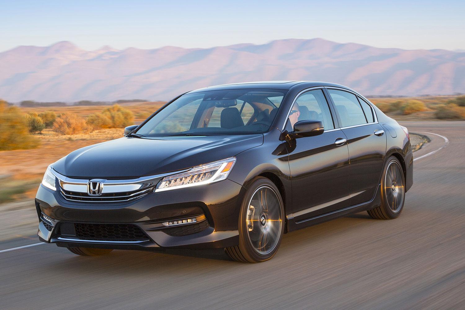 2016 honda accord first drive 16 sedan 056