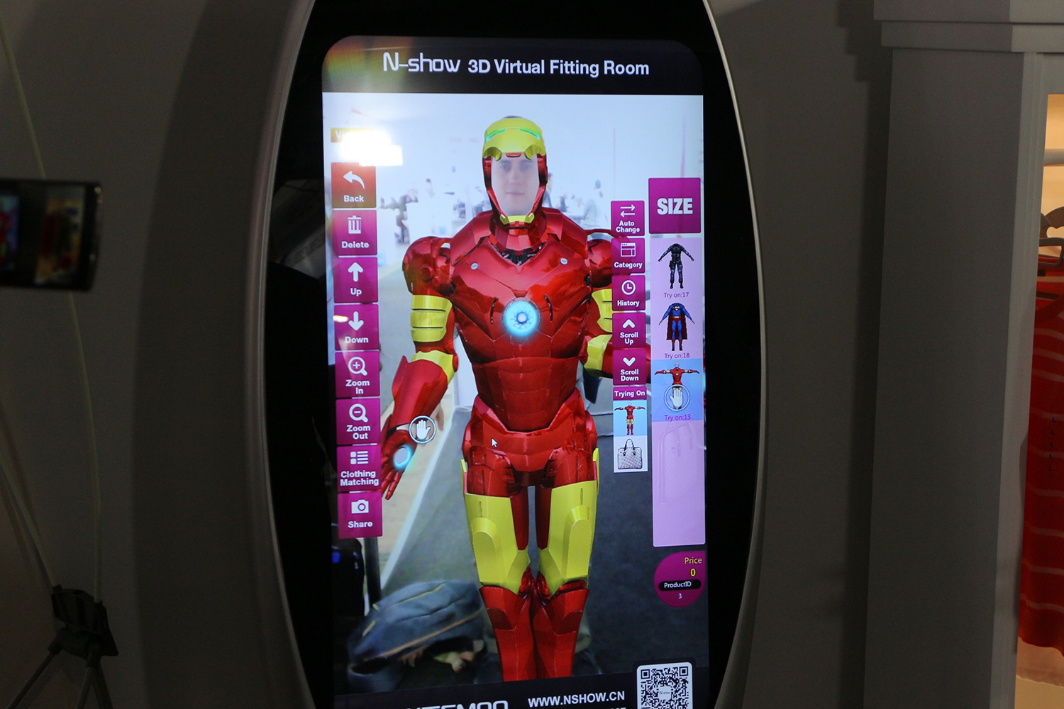 Smart Mirror Clothes