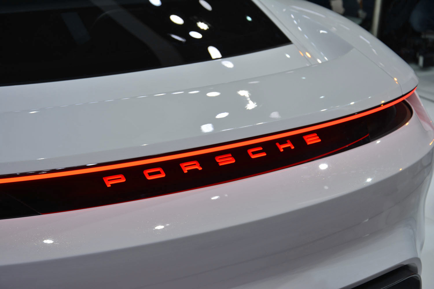 porsche mission e concept pictures specs news frankfurt 9