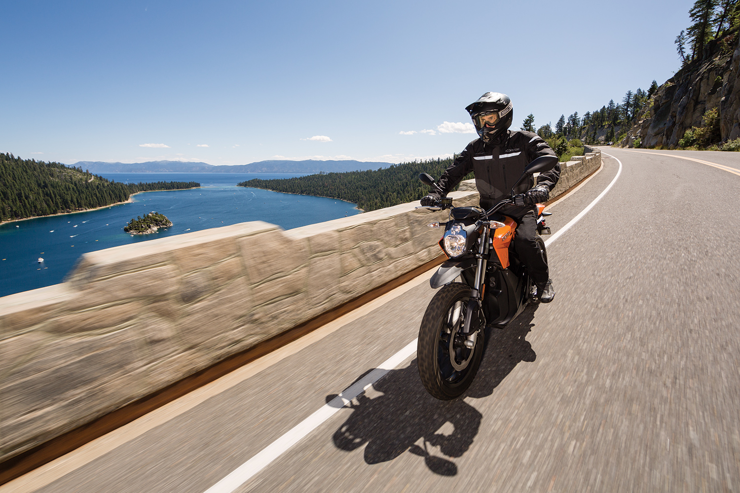 zero motorcycles introduces new models 2016 ds action 06 4800x3200 press