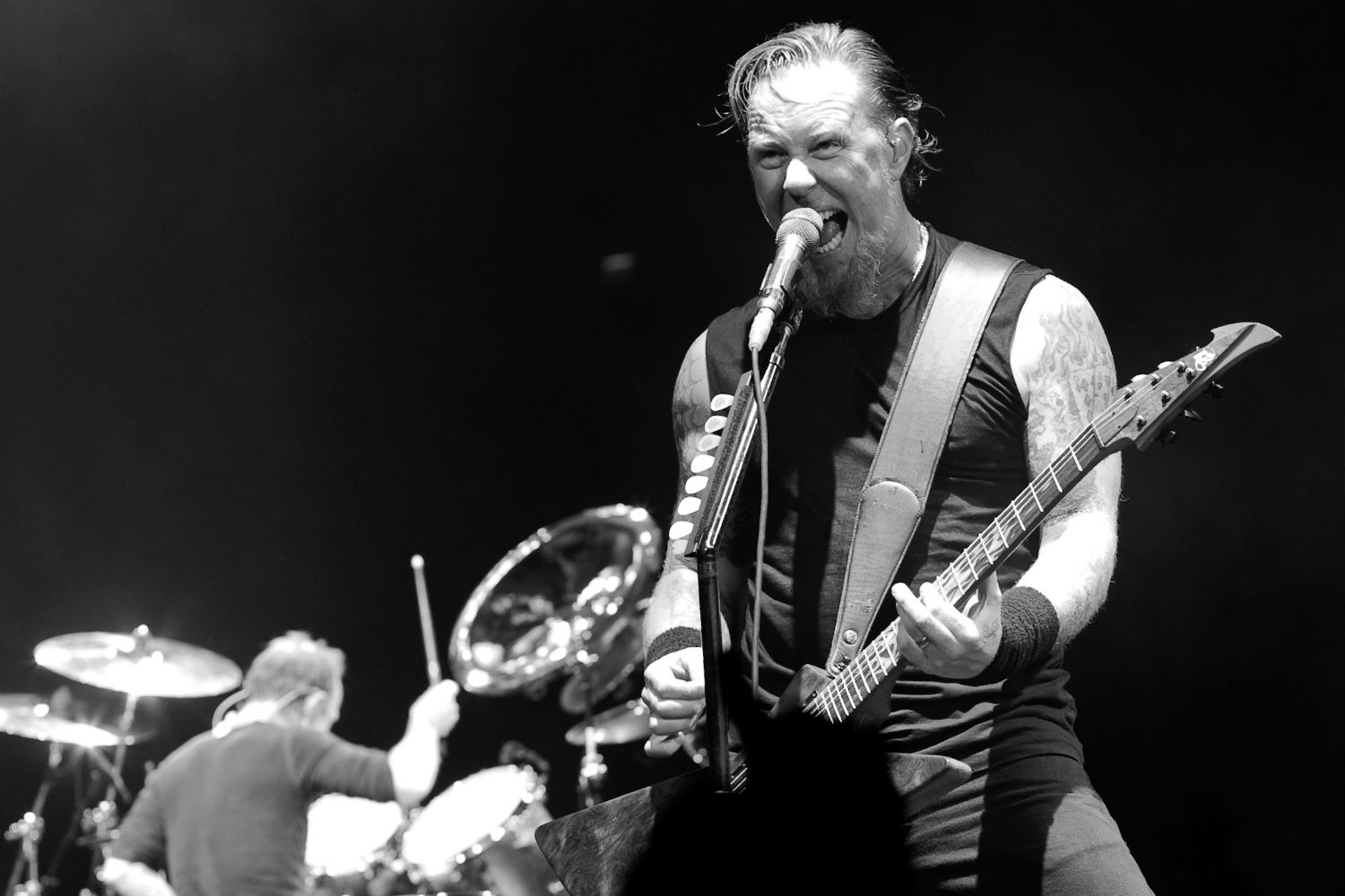 metallica in process of recording 10th studio album james hetfield