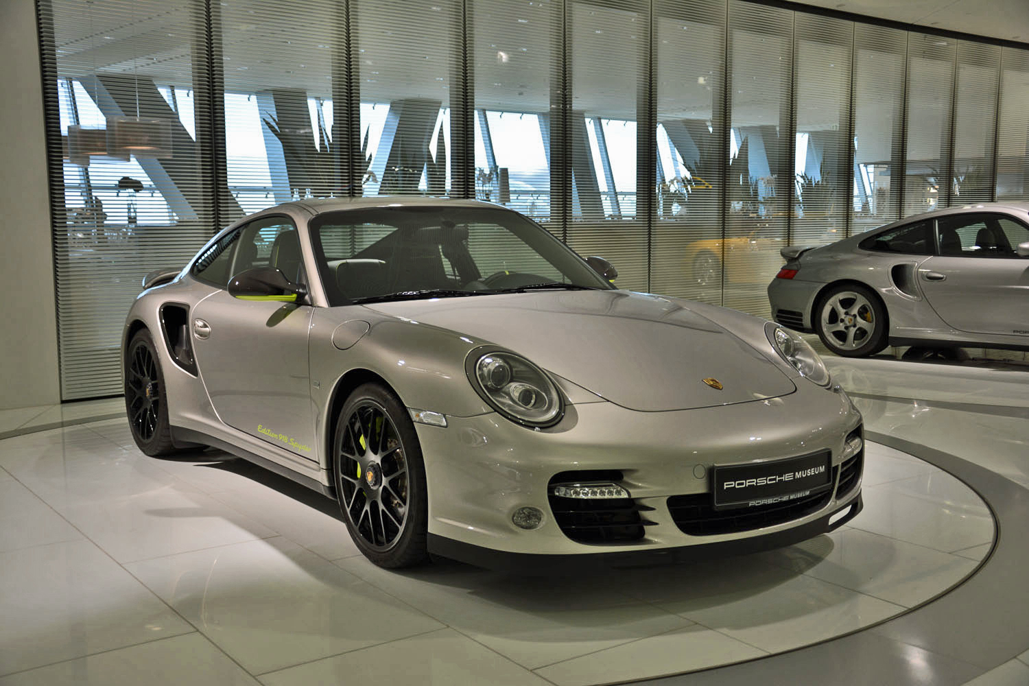 porsche museum stuttgart pictures history 2012 911 turbo s edition 918 spyder