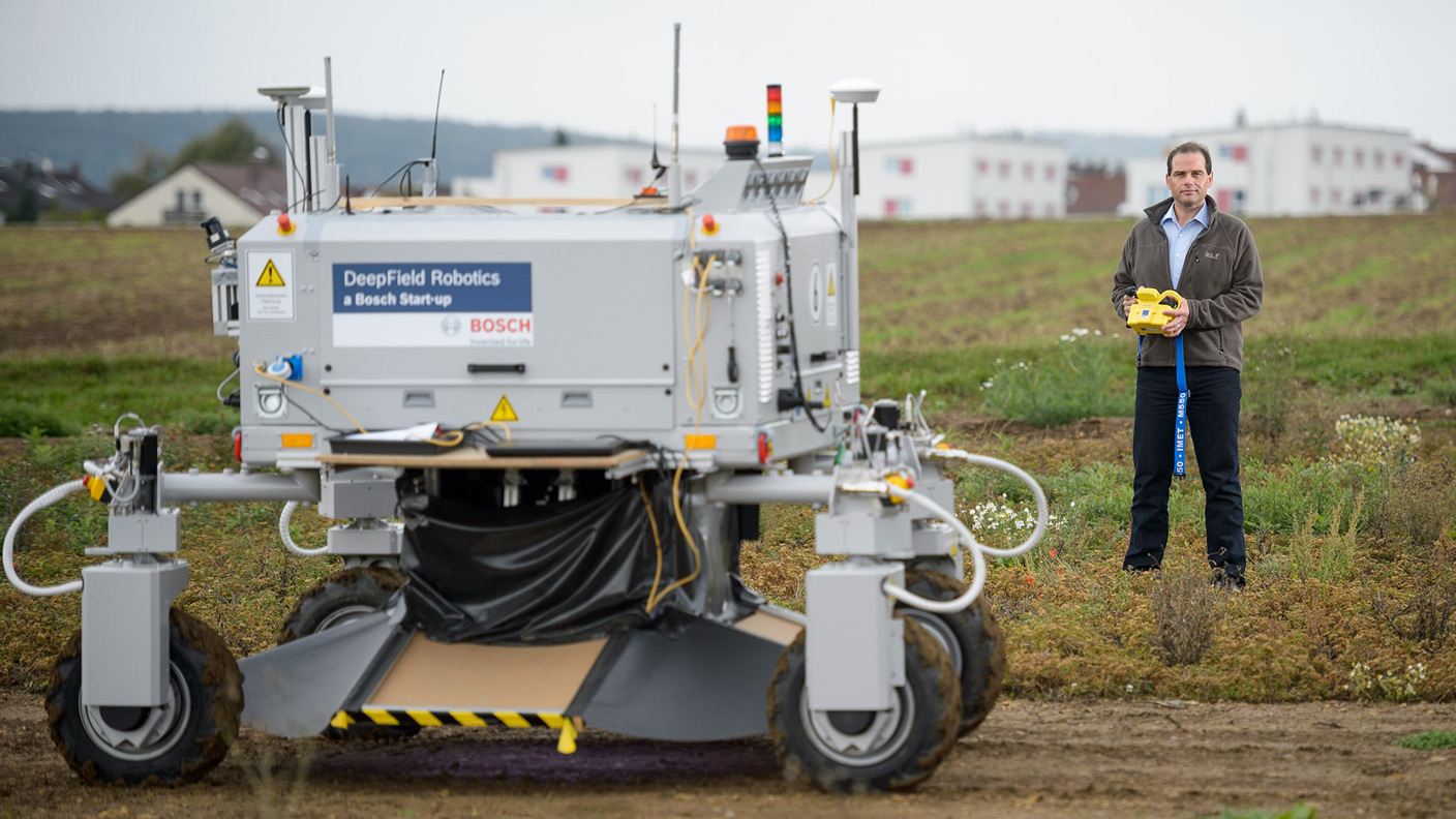 weed picking robot bosch bonirob2