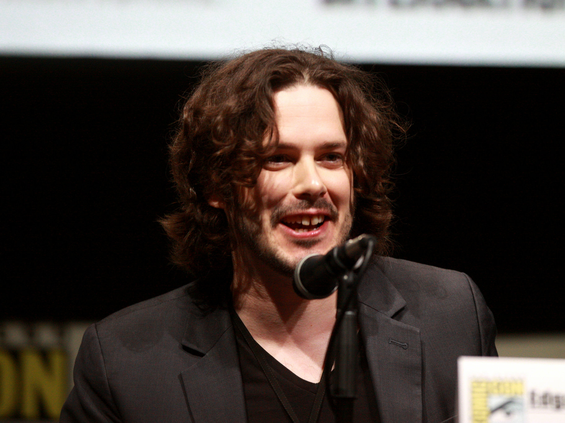 edgar wright to helm dreamworks project about shadows