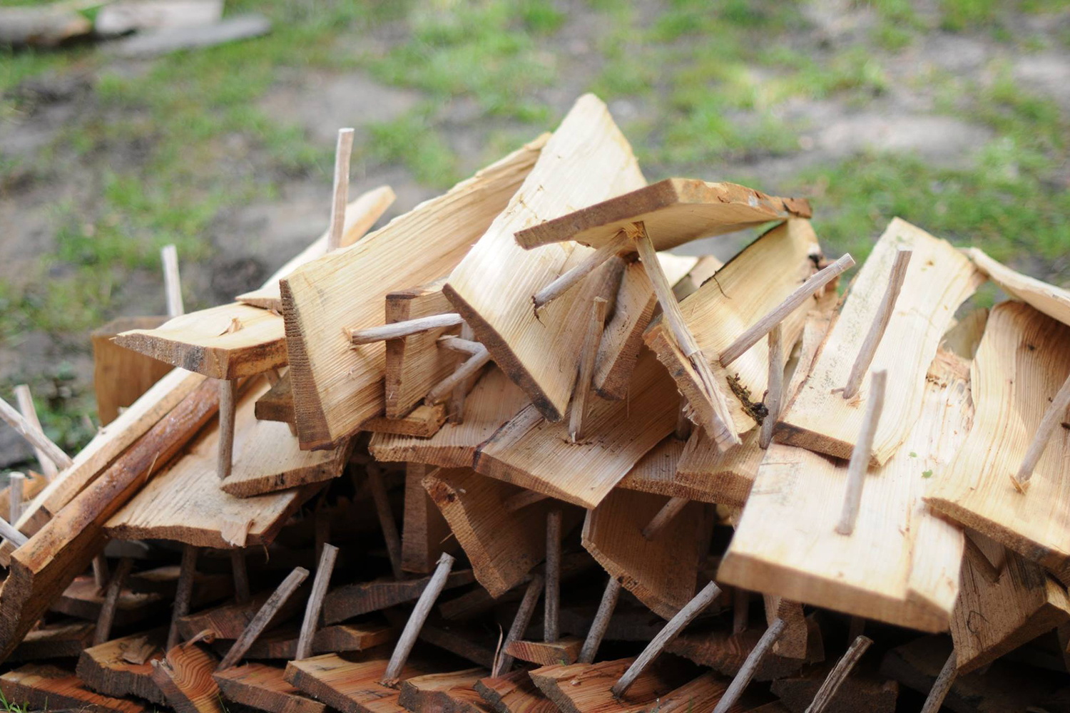 the guedelon castle is being built with 13th century techniques gu  delon 0086