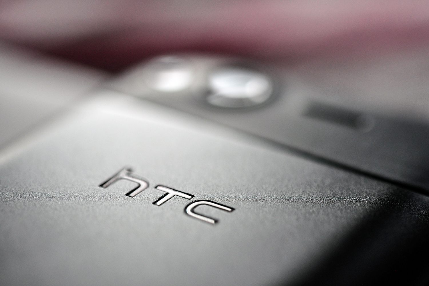 htc for u event 2017 logo macro