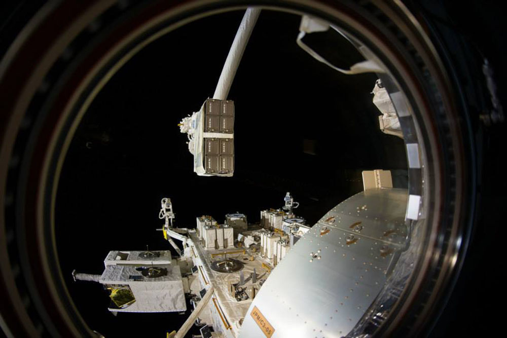 nanoracks to build private airlock for the iss nanoracks2