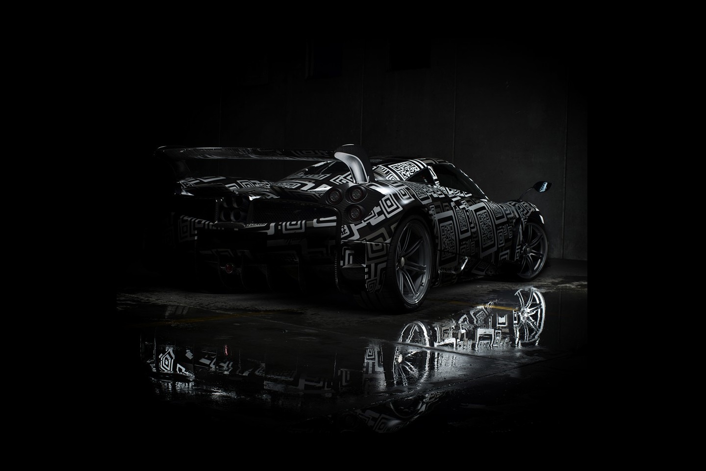 Pagani Huayra BC Teaser