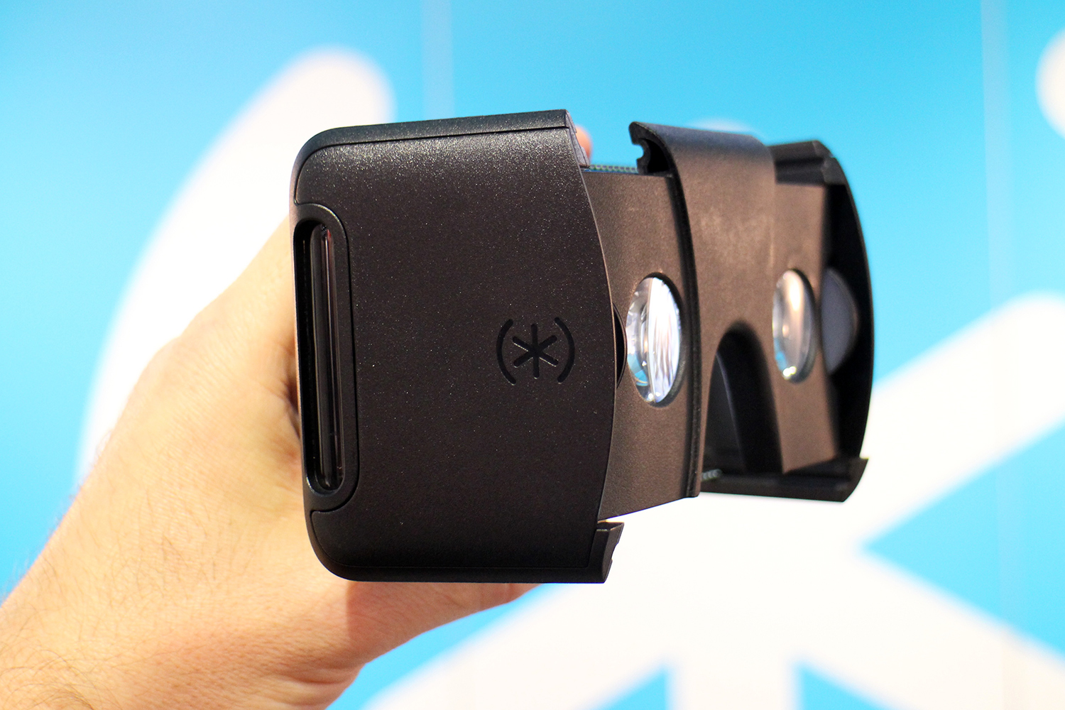 Speck Pocket VR with CandyShell Case