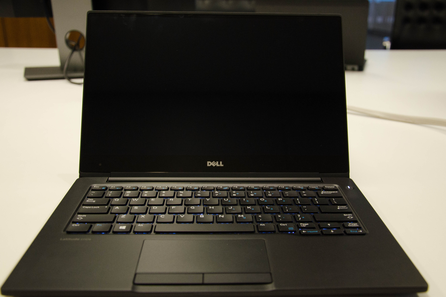 hands on dell latitude 13 7000 1