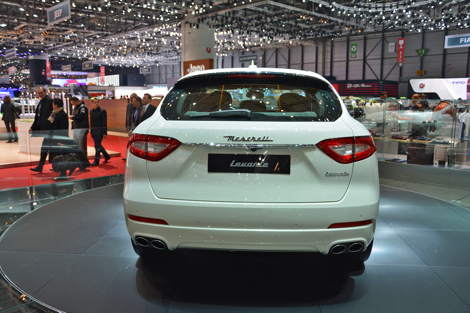 2017 maserati levante revealed official photos dt geneva 2